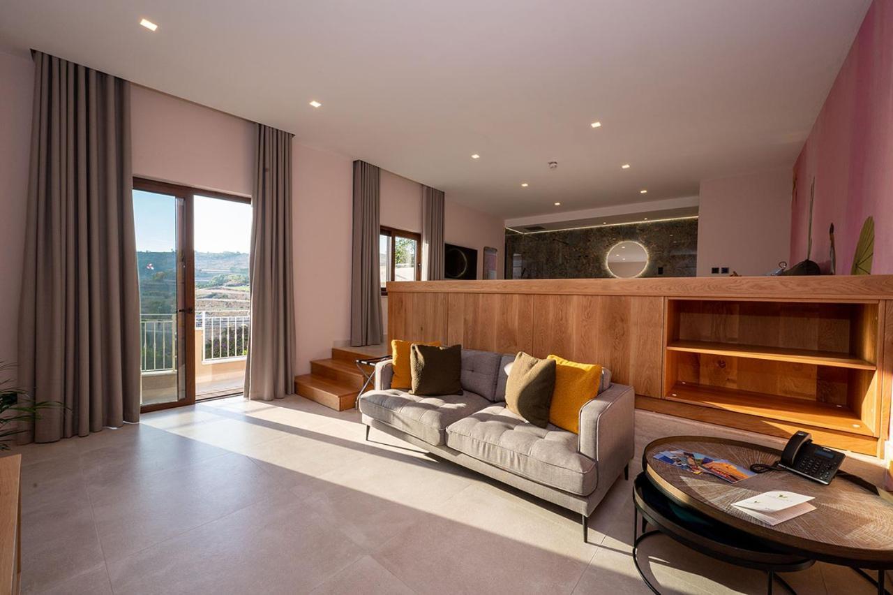 Hotel Viewpoint Boutique Living Xlendi Exterior foto